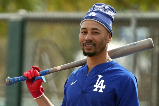 ベッツが日本でビックリ「首が折れそうだった」　"本当だった"光景「なんてこった」 | Full-Count