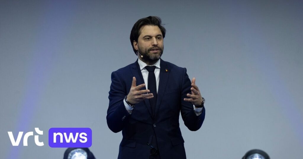 Bouchez議長にとっては、「Ahmed Laaouej（PS）自身がブリュッセルで政府を形成しようとしているということです」