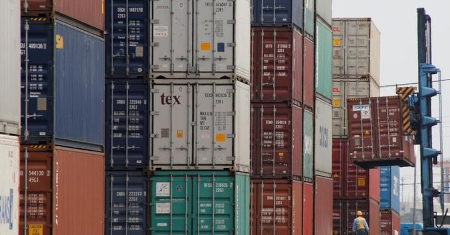 経常収支12月は1兆円、訪日客増で旅行収支の黒字拡大 24年は過去最高の黒字 | ロイター 経常収支12月は1兆円、訪日客増で旅行収支の黒字拡大 24年は過去最高の黒字 | ロイター