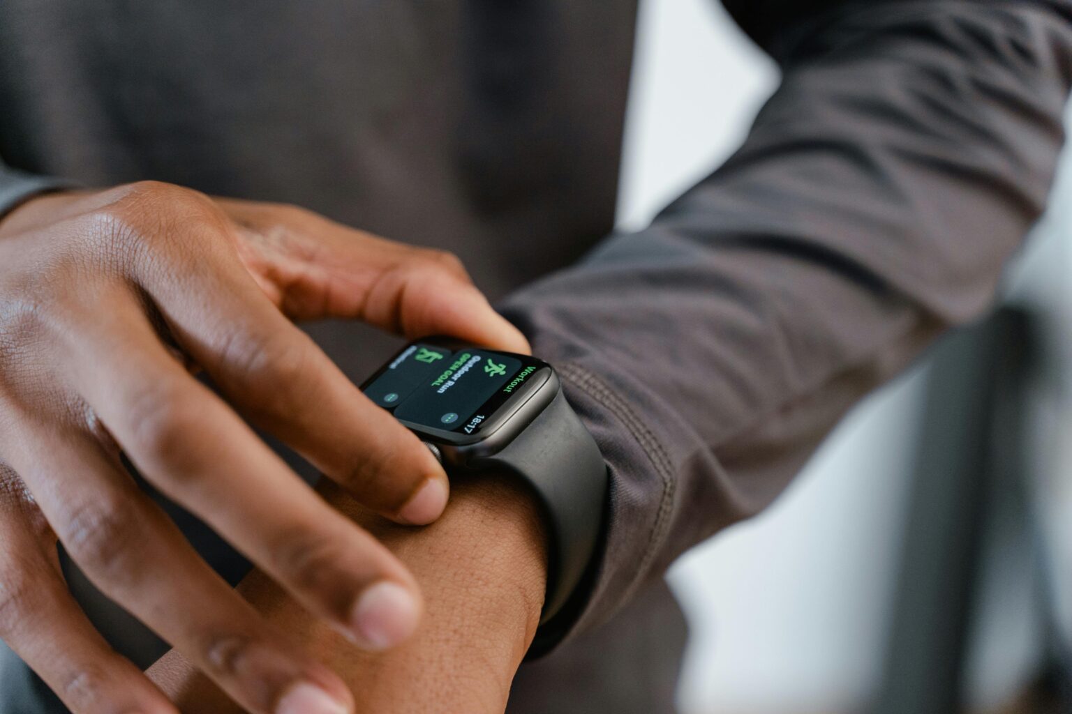 どのスマートウォッチがフィットネスに最適ですか？