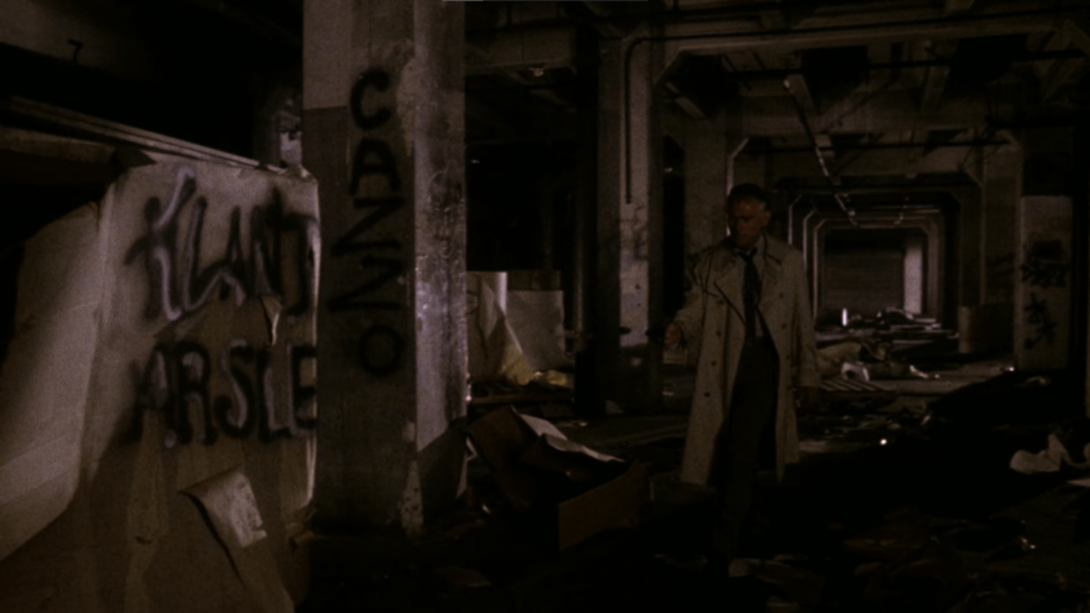 昨日、Trancers（1984）を見て、このイースターエッグを見ました。