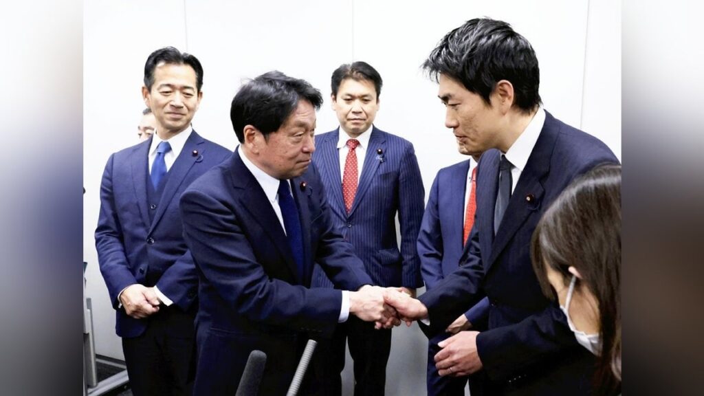高校無償化、自民・公明・維新が実質合意…２５日にも党首会談で予算成立が確実に ― ２６年度から私立高生の支給は所得制限撤廃、年４５万７０００円に引き上げ