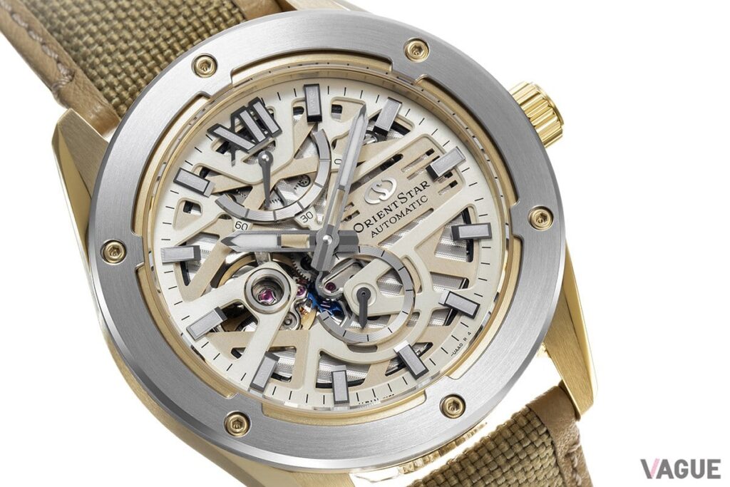 フルスケルトンにイエローゴールドの組み合わせが華やか! 「オリエントスター」に個性際立つ新モデルが仲間入り – VAGUE トレンドを意識したゴールドモデル。ケースとりゅうず、フランジには華やかなイエローゴールドを、2層のスケルトンダイヤルは穏やかな色調のゴールドをバランスよく配色