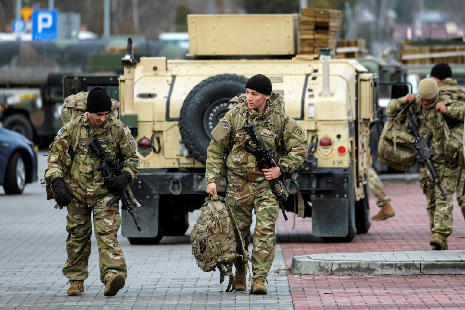 米国は、1990年以来同盟に加わったNATO諸国からすべての米軍を撤回するためにロシアと交渉する可能性が高い。