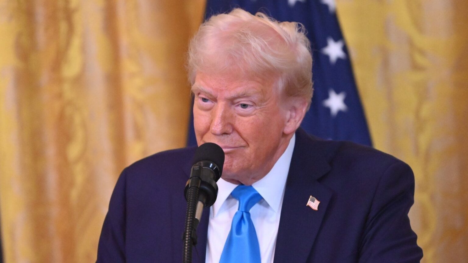 トランプと彼の家族はトランプコインから数百万人を稼いだが、他の810,000人はお金を失った：報告
