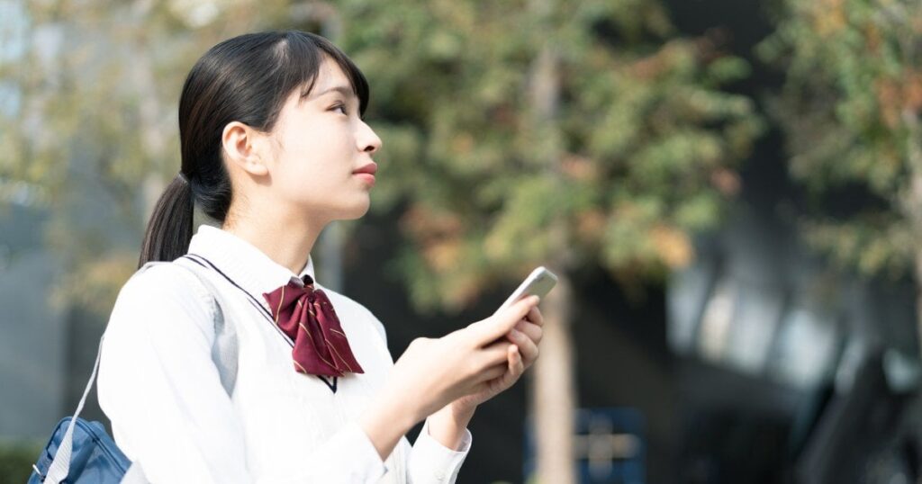 中学3年生から不登校の娘に、私はLINEで「死ねマン」と名づけられていた…「最悪の母娘関係」が一変したキッカケ