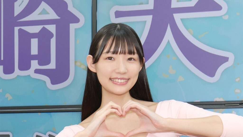 カフェ店員の服が似合いすぎだと評判！ 波崎天結の7th DVDは「常連客」との恋愛ストーリー