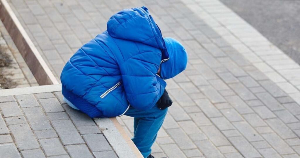 教師は、学生の暴力に踏み込む権限がないと言います-Rúv.is