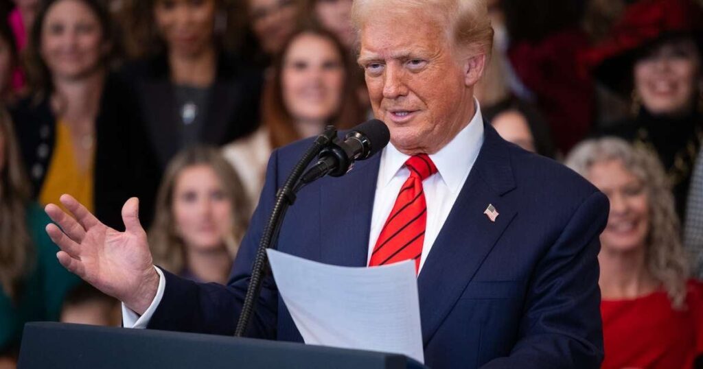 米国大統領は、国際刑事裁判所に対する制裁を任命します-Rúv.is