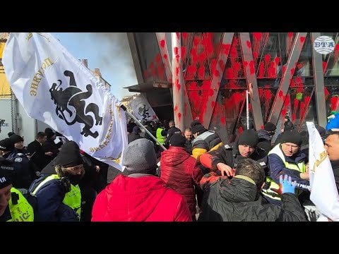 リバイバルの抗議から1つの瞬間、ほとんど注意を払った人はほとんどいませんでした。