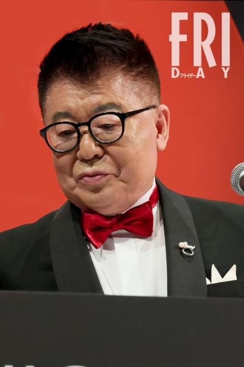 イク島ヒロシ　スタジオに幹部が突然来て「〇〇ホを触るな」と……電撃降板の“瞬間”と「ドタバタ劇」