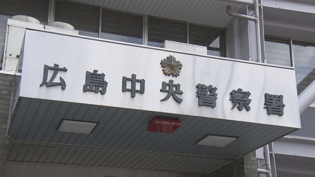 「偶然スカート内にスマホが入ってしまった」10代女性のスカート内を撮影した画像が見つかるが、逮捕された男は容疑を否認