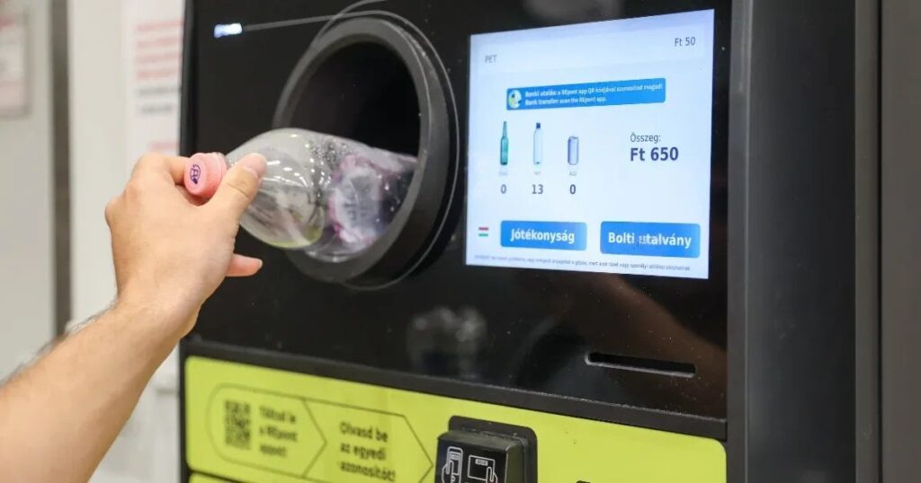 Hódmezővásárhelyからのカップルは、コピーされたラベルにbeatられ、彼らに対して料金が引き上げられました