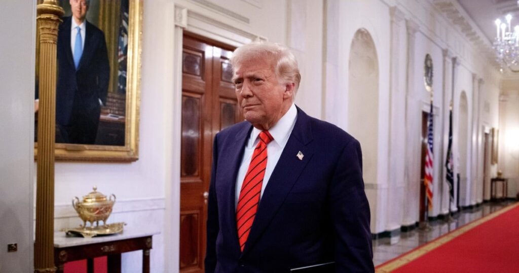 ますます多くの民主党員が彼らの党にトランプに反対することを望んでいます -  CBSニュース投票分析