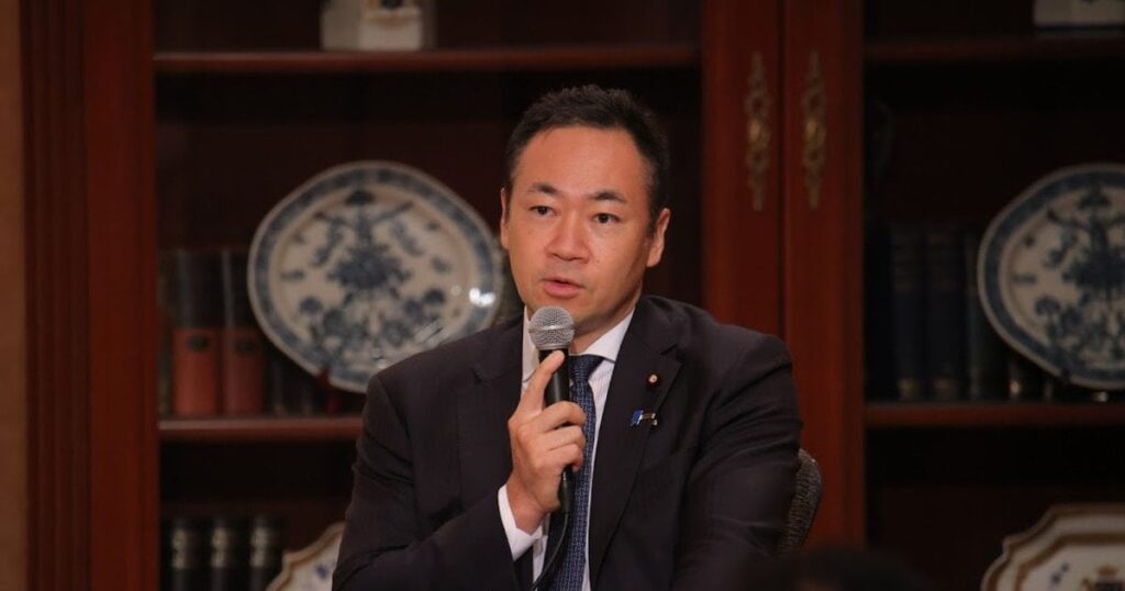 【独自】現役法務大臣に公職選挙法違反疑惑…！法務省の全職員に崎陽軒の「月餅」を配っていた！