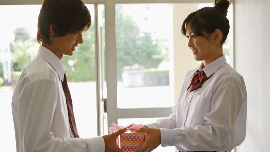 キスも性交も激減　高校生の恋愛　ノーモララはゼロ維持し大勝利