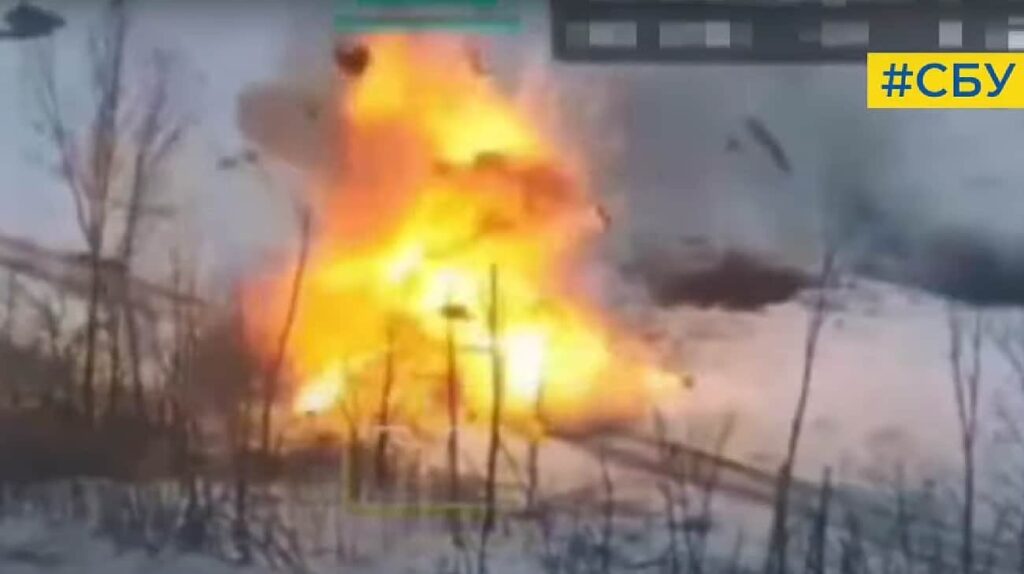 ウクライナのセキュリティサービスは、ロシアのレーダーシステムと機器にヒットします - ビデオ：特別グループアルファは、他のさまざまなロシアの装備とともに、ロシアのBUK-M3対空ミサイルシステムの珍しいレーダーステーションにヒットしました。