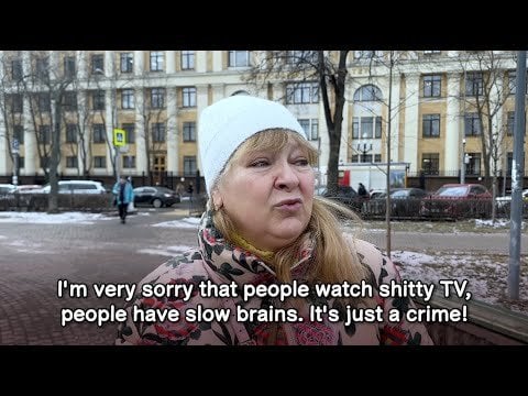 反体制派のロシアの女性