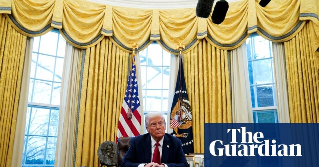 トランプが米国憲法を無視している「法律に関するブリッツクリーグ」、法律専門家は言う