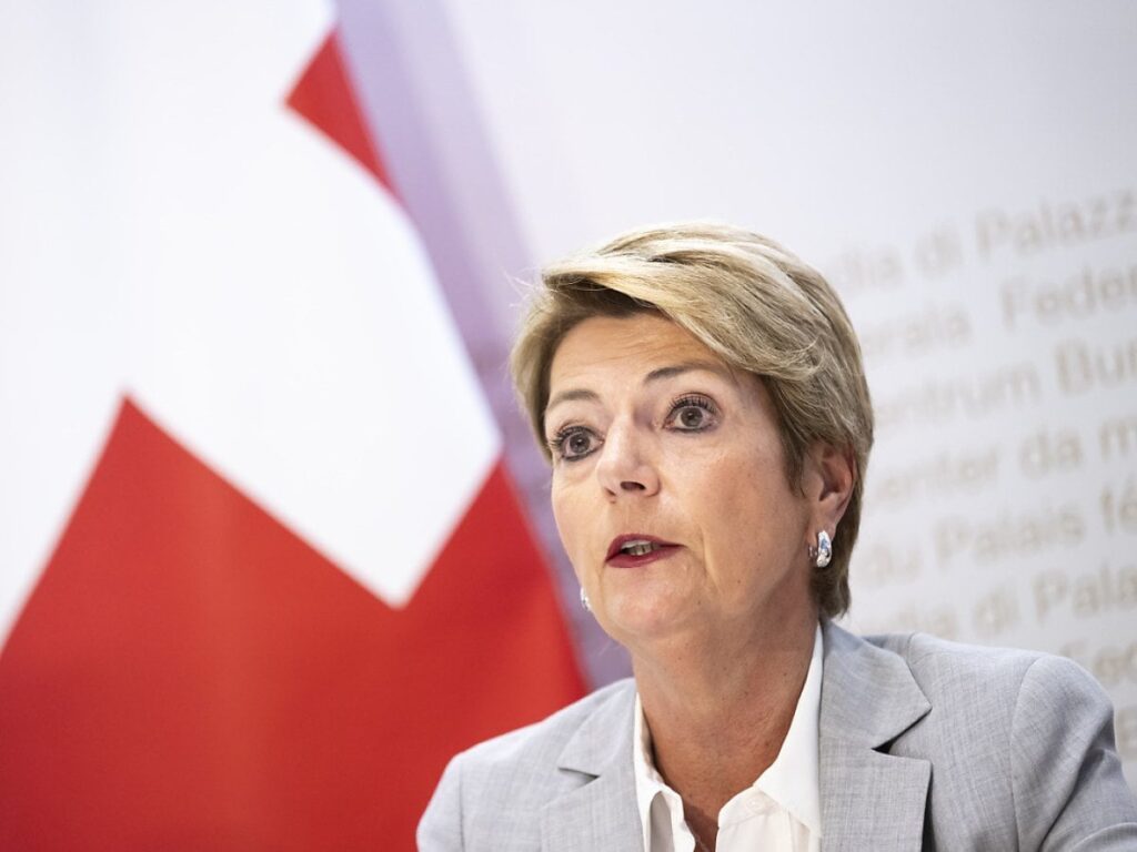 スイス連邦口座は、予想よりも25億Chfの良いです