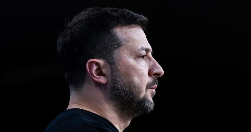 Zelenskyyは、ウクライナまたはNATOメンバーシップの平和のために大統領職をあきらめようとしていると言います