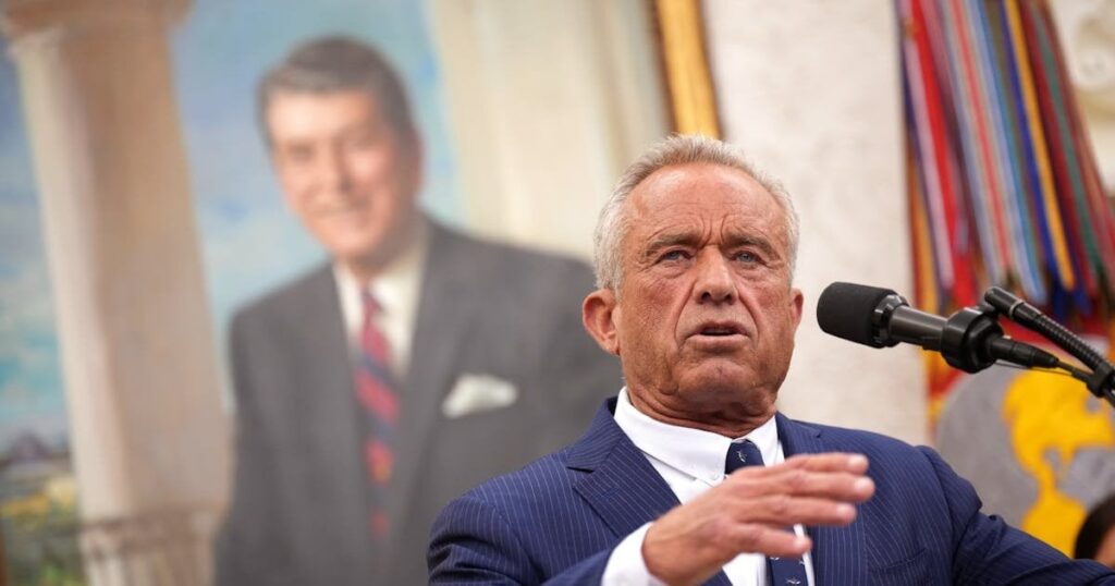RFK Jr.は彼の初日にCDCをひざまずいたばかり