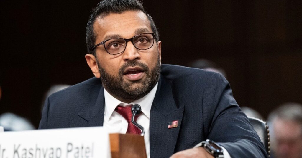 Kash Patelは、100万ドルの土地取引に関与する企業を開示しなかった| FBIヘッドのトランプの候補者は、彼の財政についての質問を生み出し続けています。