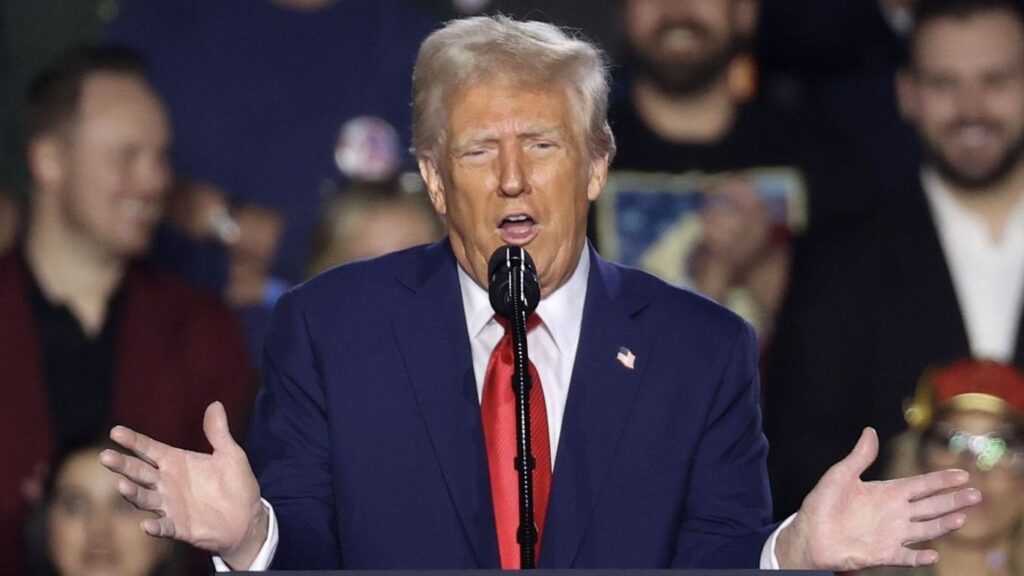 トランプの関税は私たち世帯に年間830ドルの費用がかかる、と研究によると