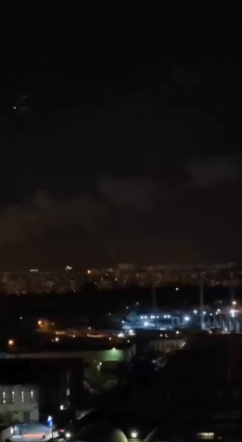 昨夜、ロシアの首都であるモスクワで燃やされた精密機械工学研究所の建設。