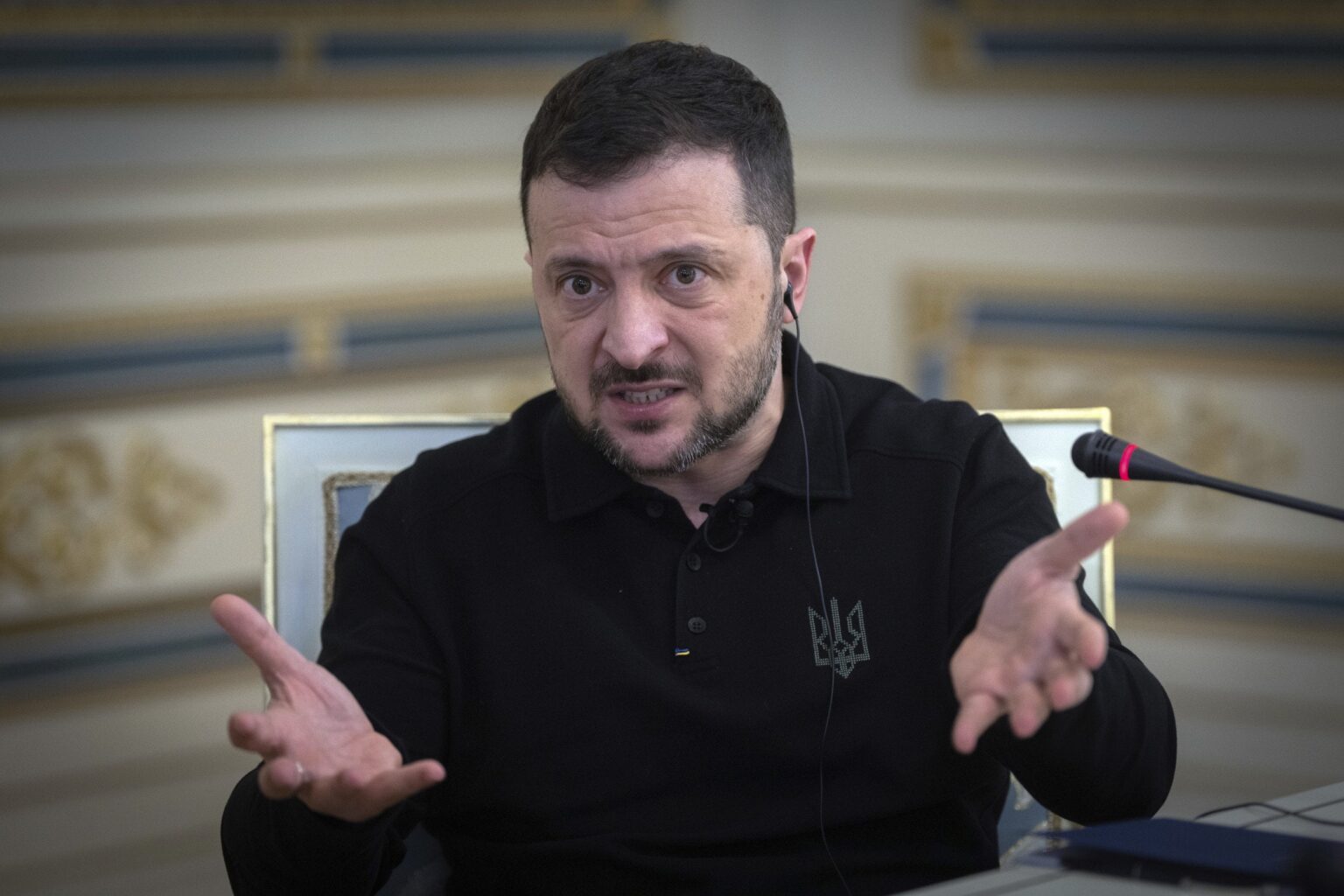 NATOの玄関口に150K強力な力を集めるための北朝鮮、ロシア：Zelensky