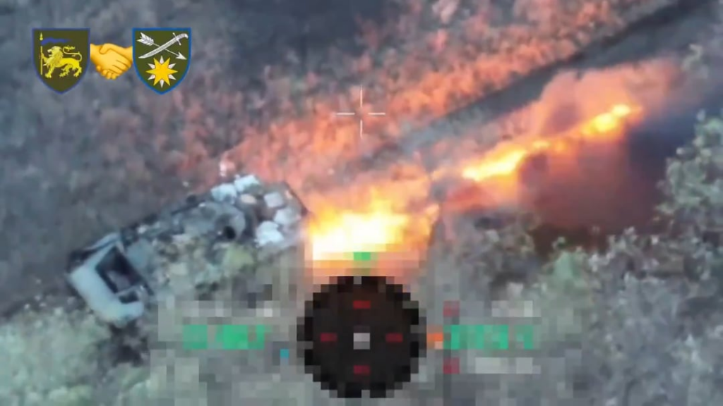 第60機械化旅団のウクライナ兵は、ジャベリンATGMの助けを借りてロシアのBMPを破壊しました。ターニーの方向。 [Published 25.02.2025]
