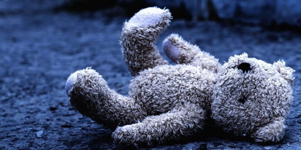 トランスジェンダーの子供たちのスクラブされた、行方不明＆搾取された子供のサイトセンターサイト