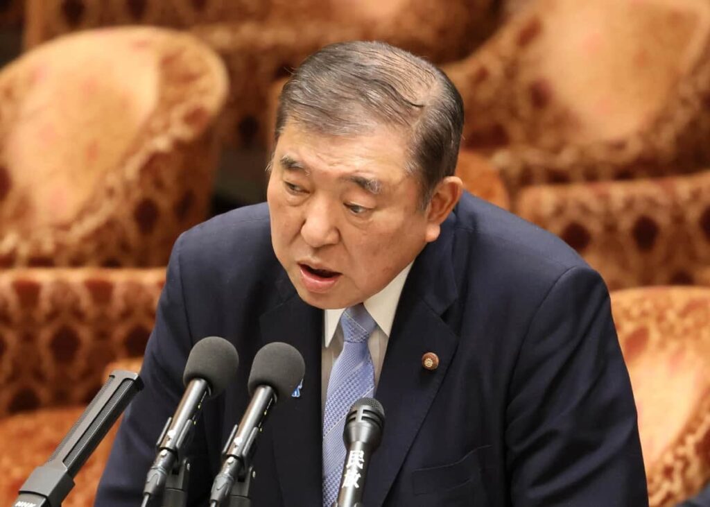 若者向け白血病点滴薬「キムリア」名指しで大炎上 石破首相は高額療養費問題で何を発言したのか