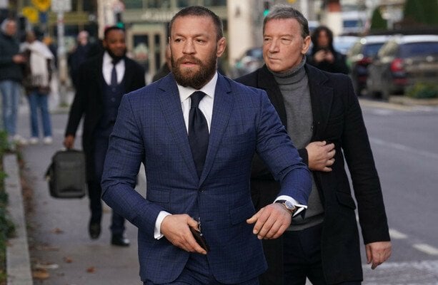 コナー・マクレガーと彼のパートナーの撮影の疑いについて質問した男は関与を否定します