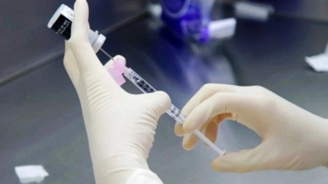 髄膜炎B：最大2歳の年齢だけで覆われている必要なワクチン