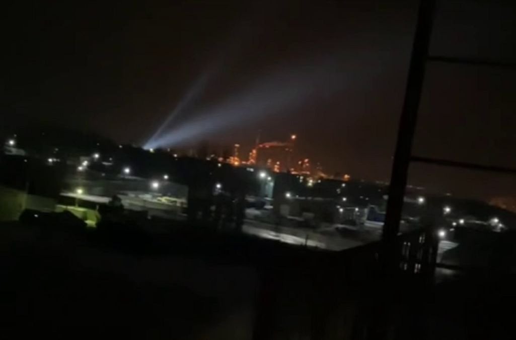 Engelsで聞いた爆発：UAVはおそらく飛行場を攻撃しています-24TV.UA-翻訳はコメントとして続きます