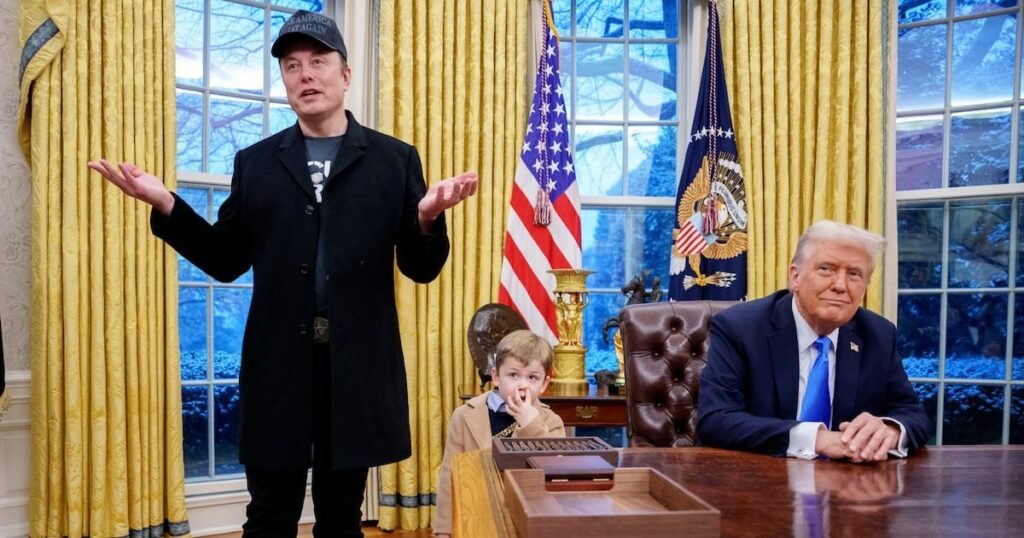 米国大統領の「これまでで最も無力なイメージ」に屈辱を与えたトランプ：O'Donnell