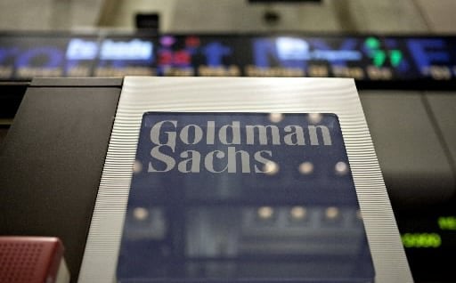 最後の西部銀行はロシアを去っています。彼らは望んでいませんが、彼らはしなければなりません：米国最大の銀行の1つであるゴールドマン・サックスは、16年以上にわたって運営されているロシア市場に「さようなら」と言いました。オーストリアのraiffeisen。 [translated]