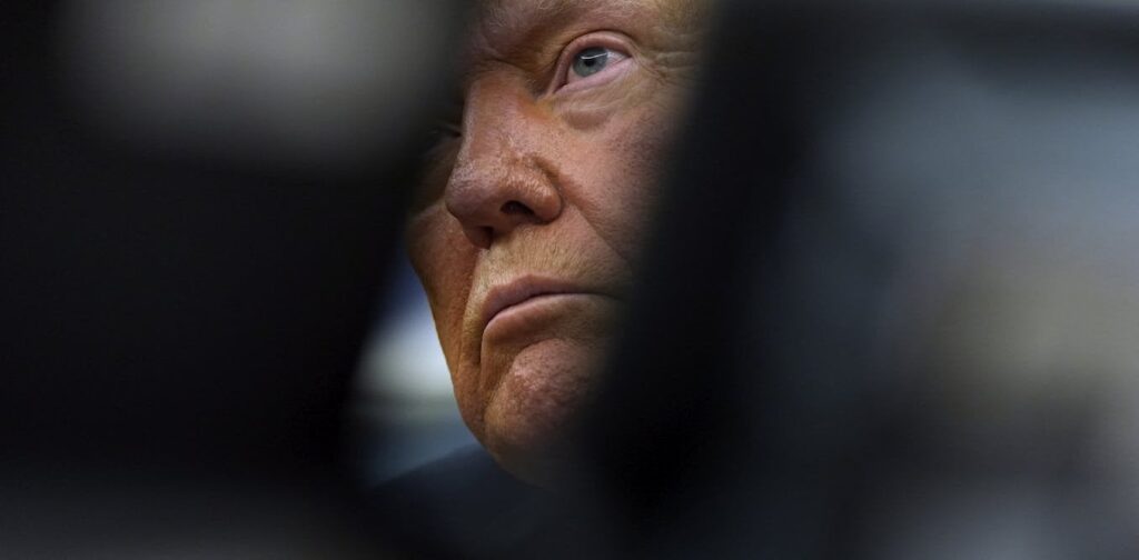 カナダへのトランプの潜んでいる攻撃は、無限の嘘と不合理なポピュリズムにかかっています