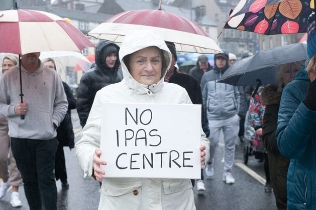 「Enniscorthyはノー」と言います。