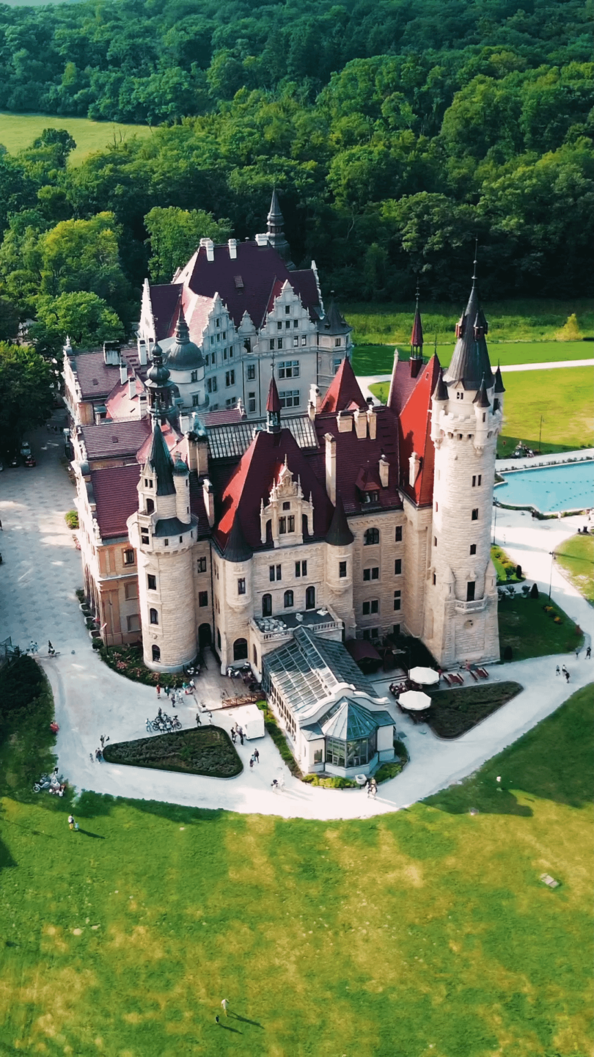 Moszna Castle-承認声