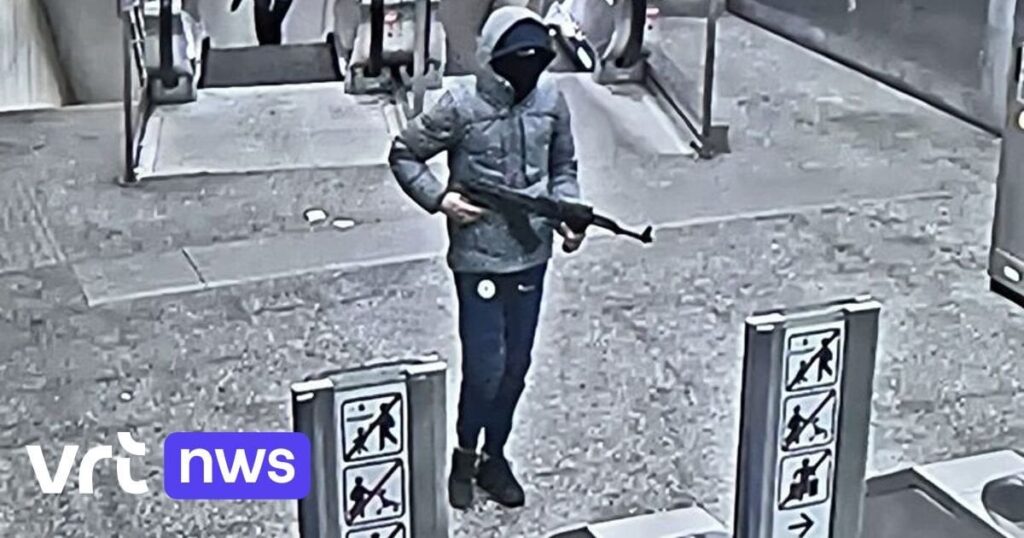 ブリュッセルでの数日間で4射撃は、これまで何を知っていますか？ 「4人中3人が互いにリンクしている」