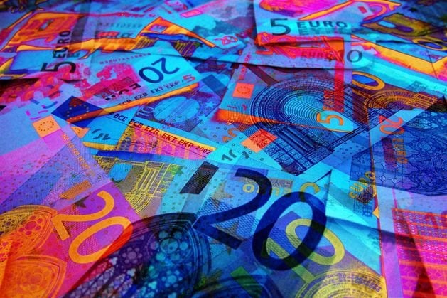 おもてなしのためのVATレートはハイキングする必要があり、9pcにカットしないでください、とOECDは言います