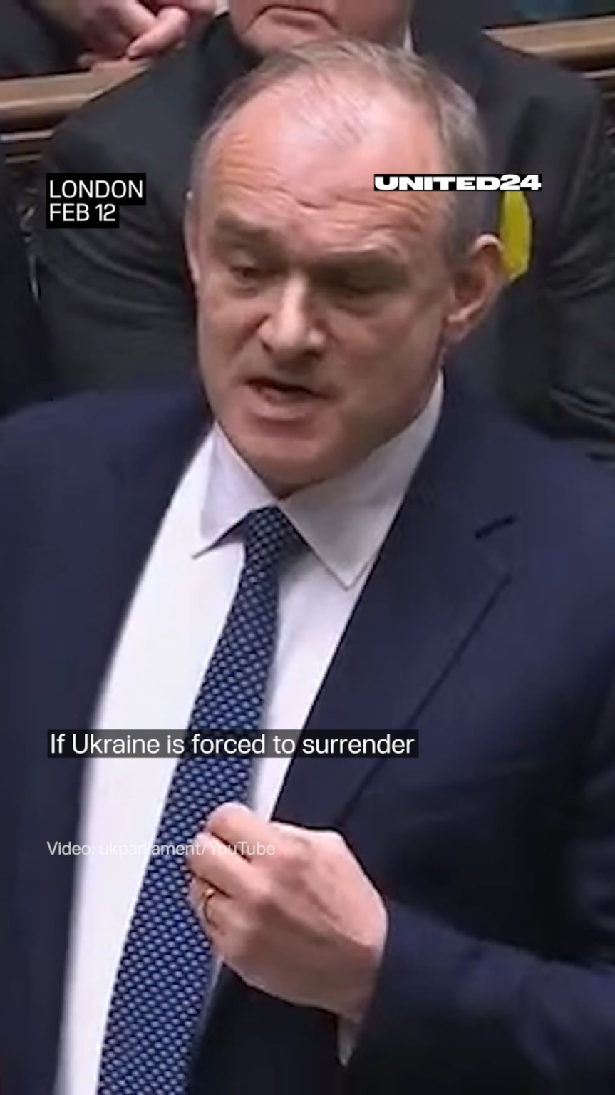英国議会では、リベラルな民主党の指導者エド・デイビーは、ロシアに降伏することは1945年のポーランド以来のヨーロッパの同盟国の最大の裏切りになると警告した。