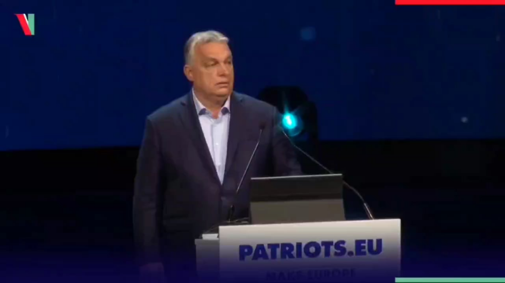 スキャンダル：この男は、スペイン政府を海外から転覆させたいと思っています。 SouseñitadoOfficeとPedro Siyartoが彼を抑える時です！