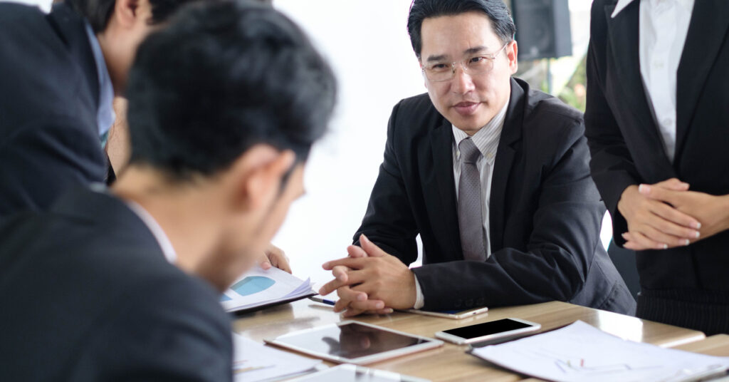 現場は知っている「氷河期世代はむしろ優秀」、愚策重ねた企業が今からできることは - ITmedia ビジネスオンライン