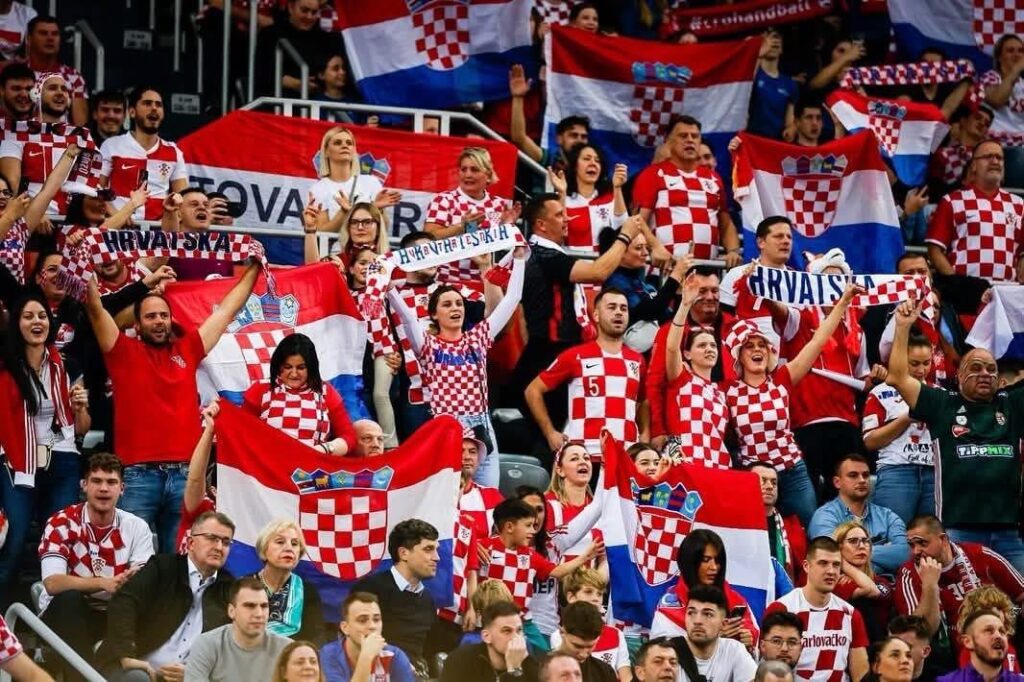 私たちは、最後のSP /からサッカー、ハンドボール、水球にメダルを獲得した唯一の国です。