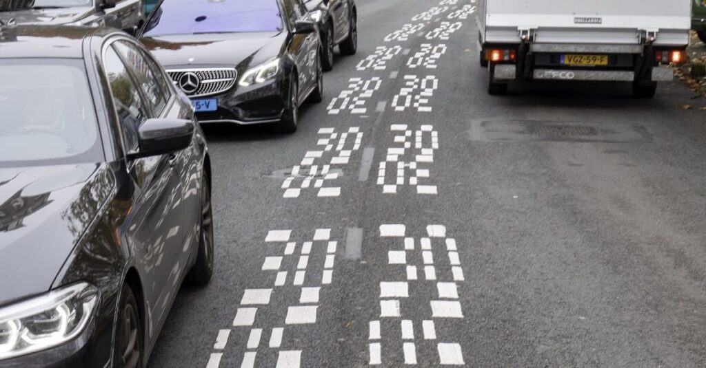 ほとんどの人は、私たちが思っているよりも車のない社会についてはるかに前向きです