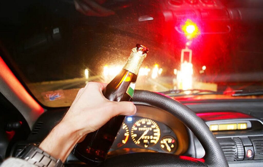 Atticaトラフィック：アルコールの影響下にあるドライバーのほぼ11％