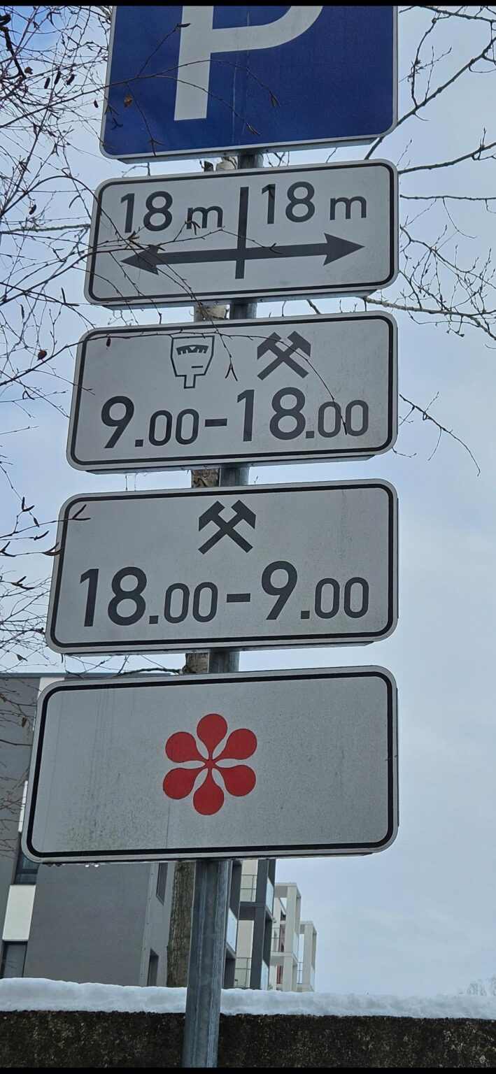 誰かがこれを説明できますか？